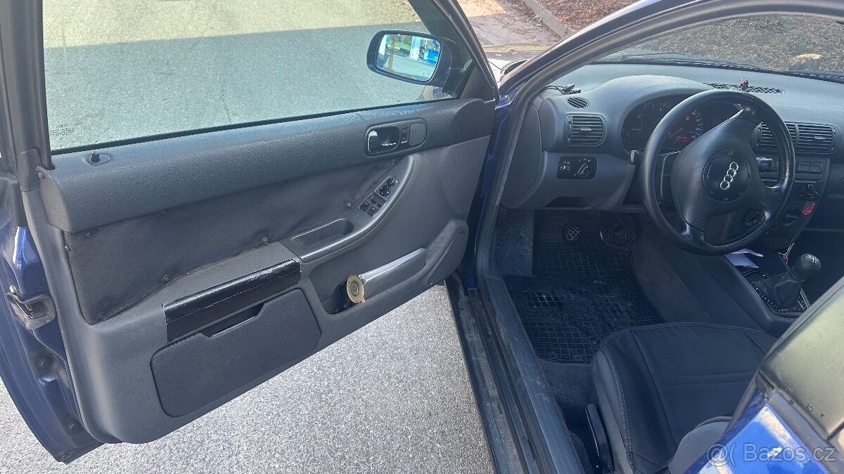 Audi A3 1.6 benzin, nová STK - 12