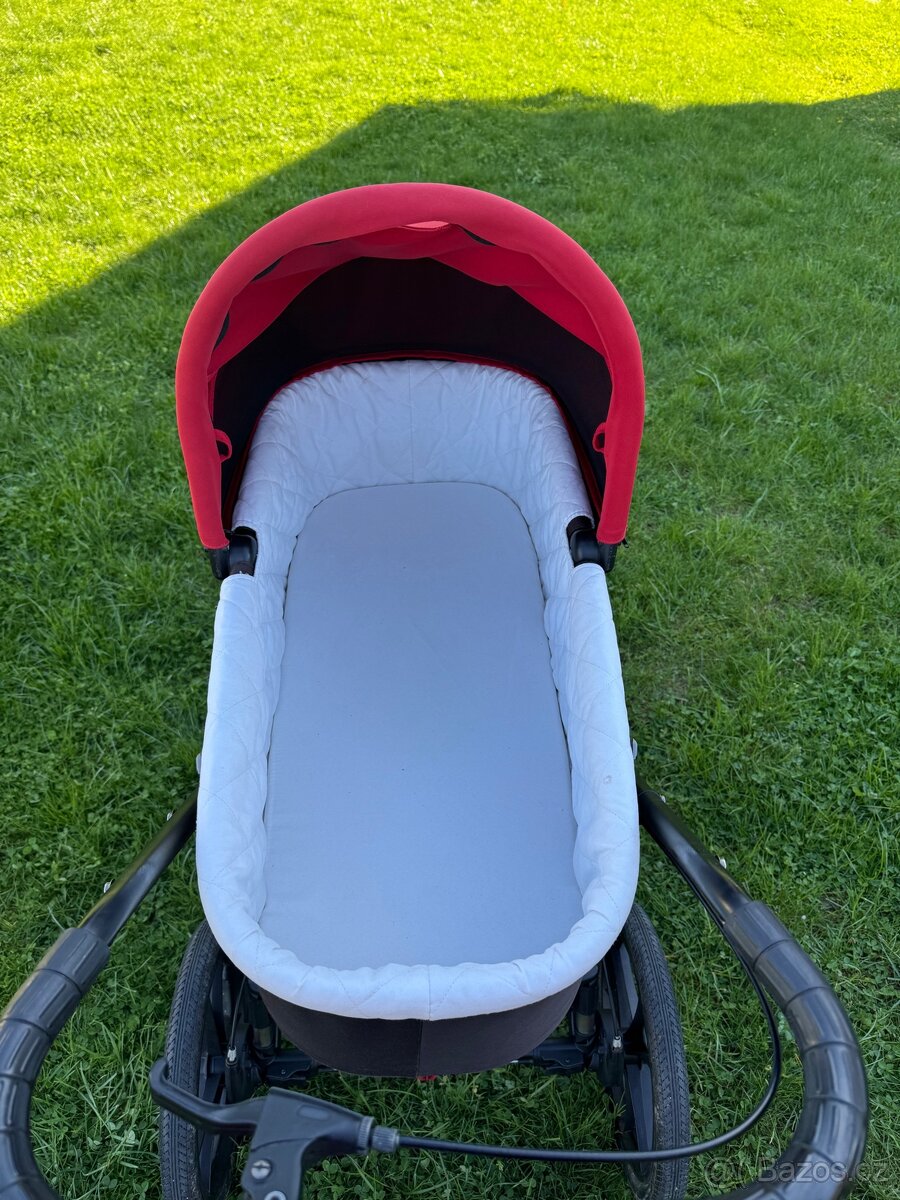 Baby Jogger Summit - 12