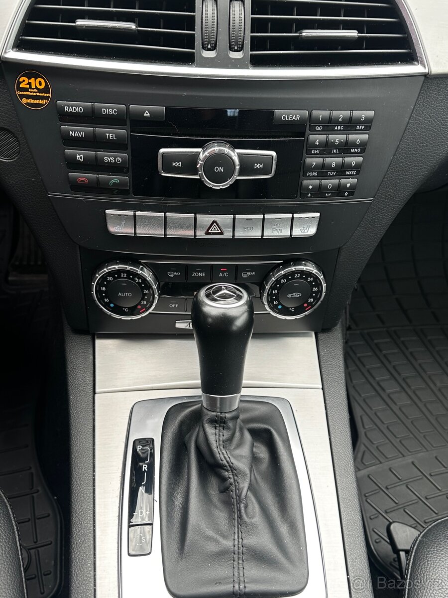 Mercedes-Benz C220 CDi, r.2012, automat, klima - 12