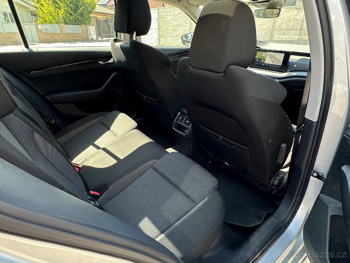 Škoda Octavia 4 Combi 1.0 TSI e-tec MHEVDSG – 2021 - 12