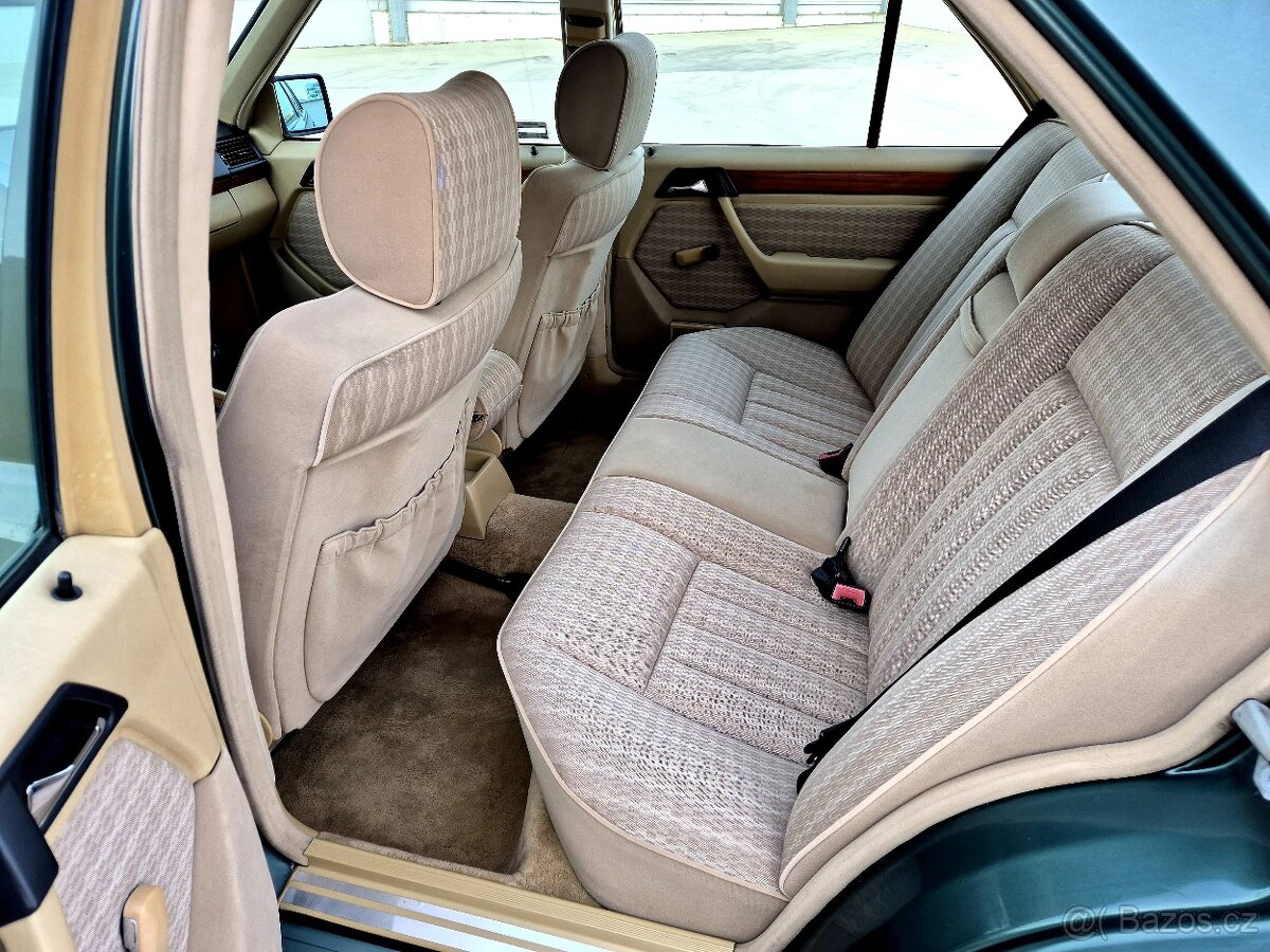 Mercedes W124 300D - 12