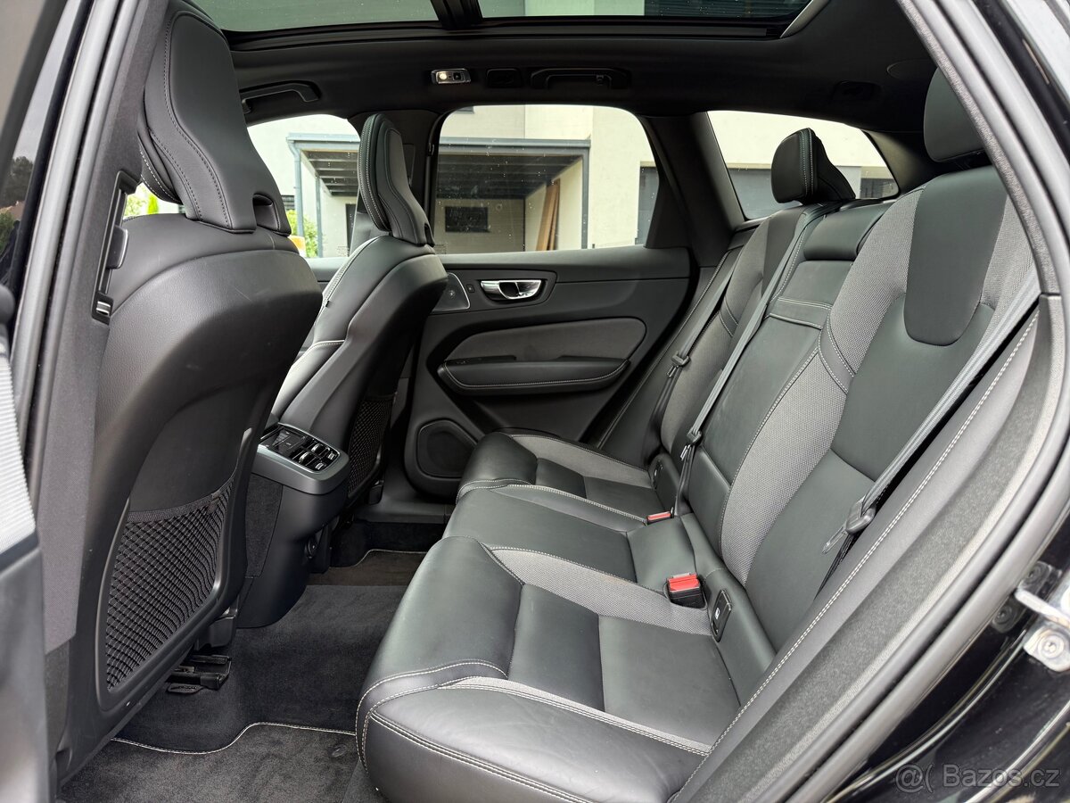 Volvo XC60 R-Design 173kW 5L-Záruka Tažné - 12
