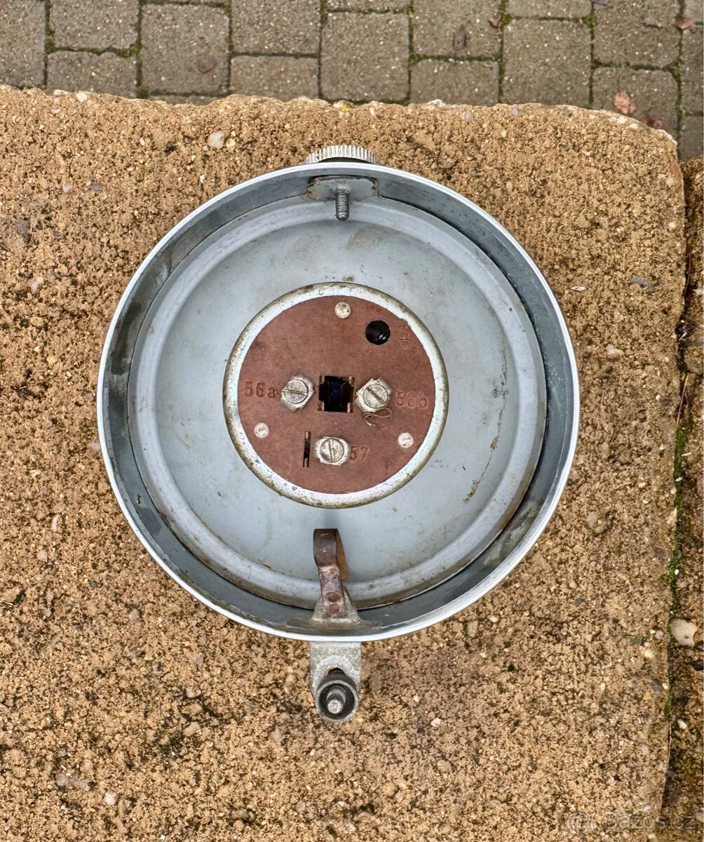 Jawa 50 pařez pionýr libeňák - přední světlo - 12