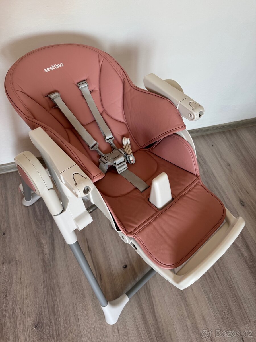 Jídelní židlička Nový Jičín - 12