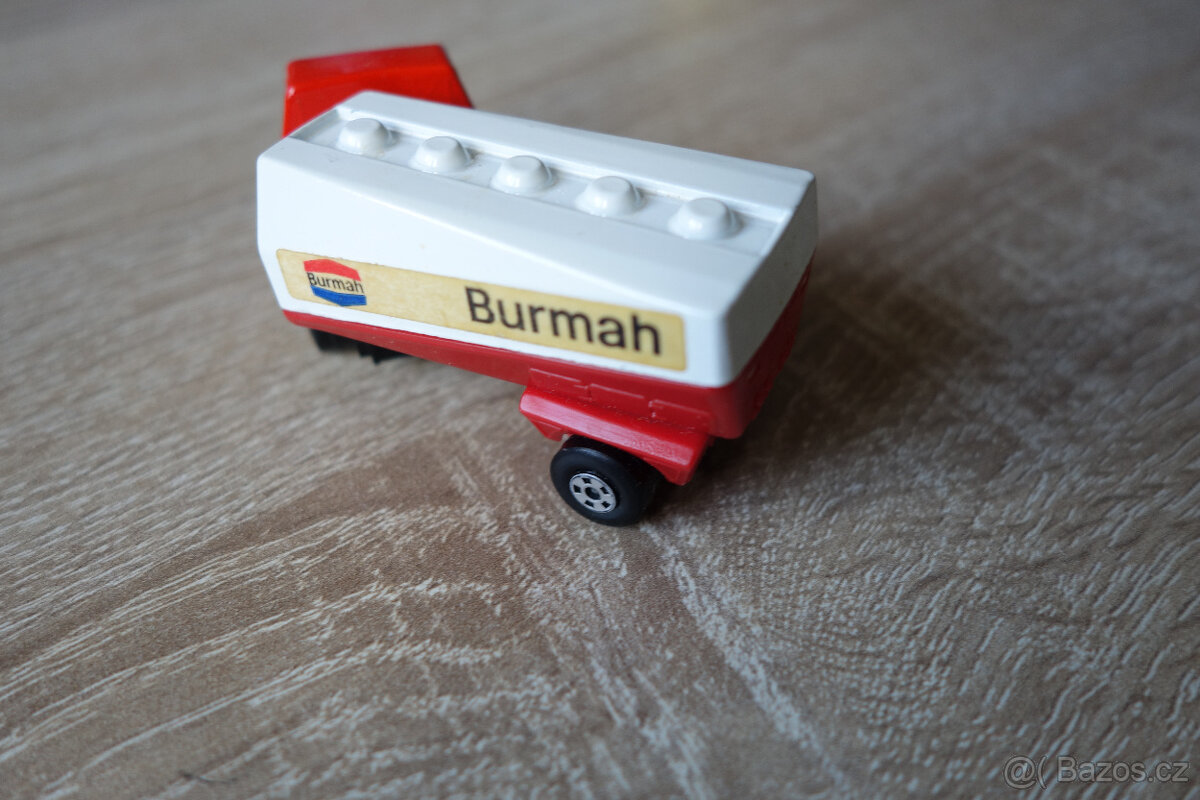 Matchbox Superfast No. 63 Freeway Gas Tanker – Burmah - 12