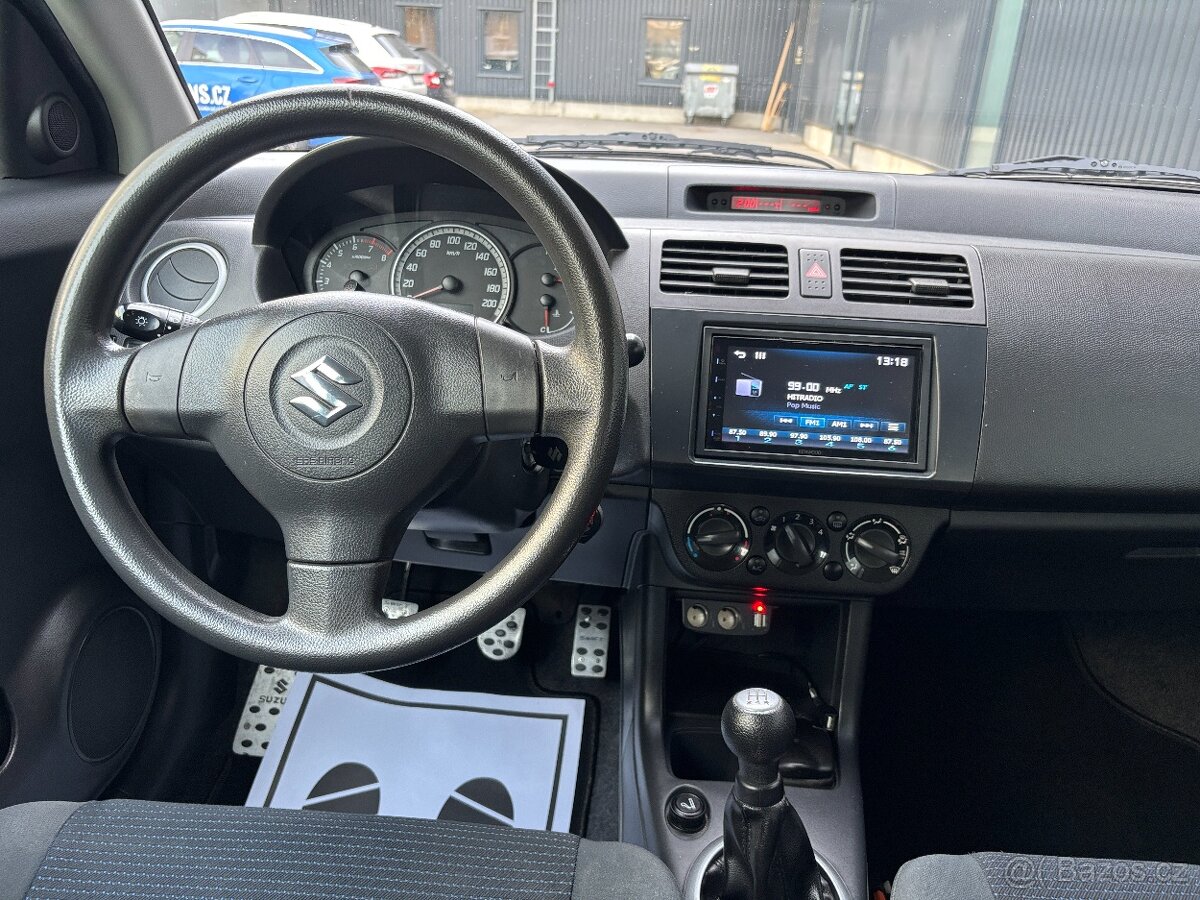 Suzuki Swift 1.5i 75kW - 12