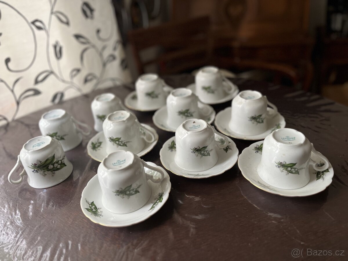 porcelan , brousene sklo, misa - 12