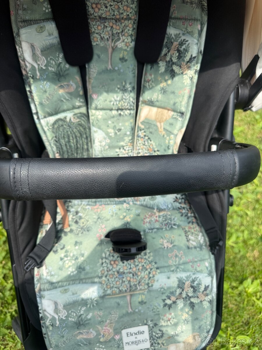 Bugaboo Fox 3 s autosedačkou - 12