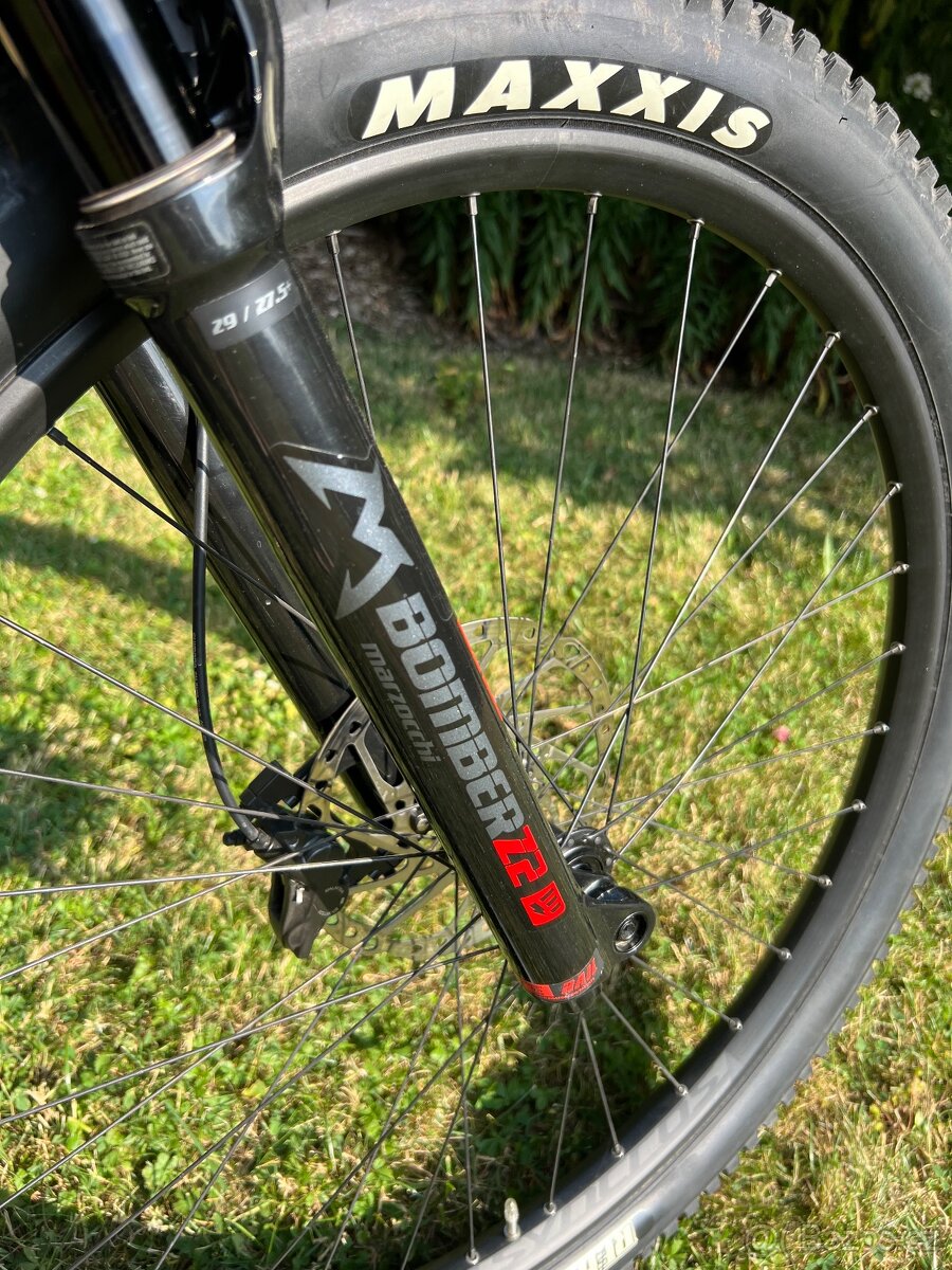 Scott Strike eRIDE 930 – model 2022 | Bosch Performance CX 8 - 12