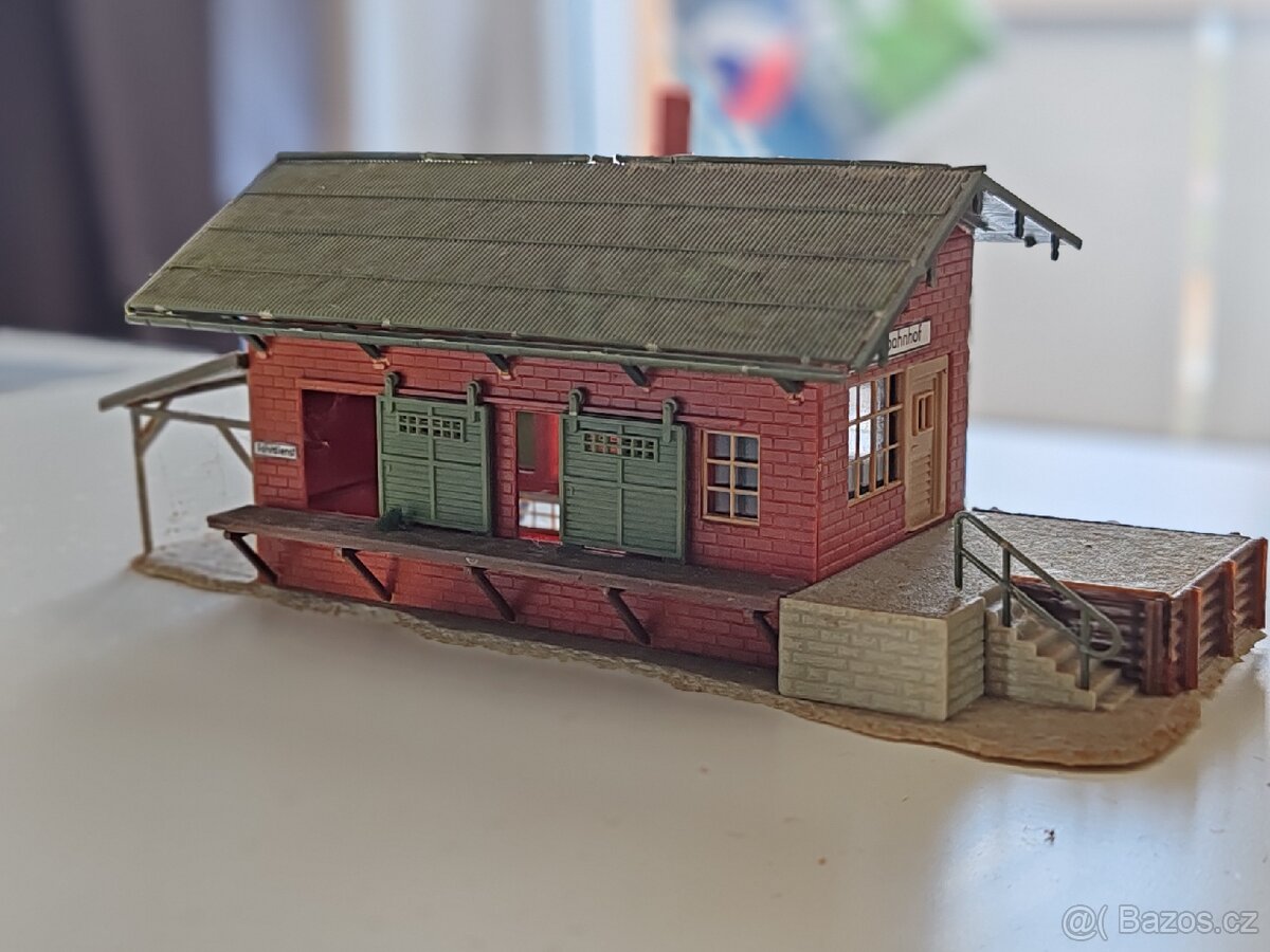 Domek model H0 - 12