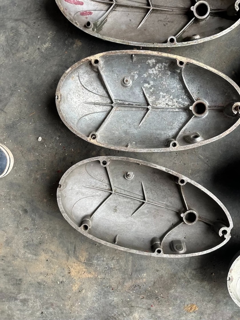 Predám VEKO kryt spojky JAWA 350/360 361 - 12