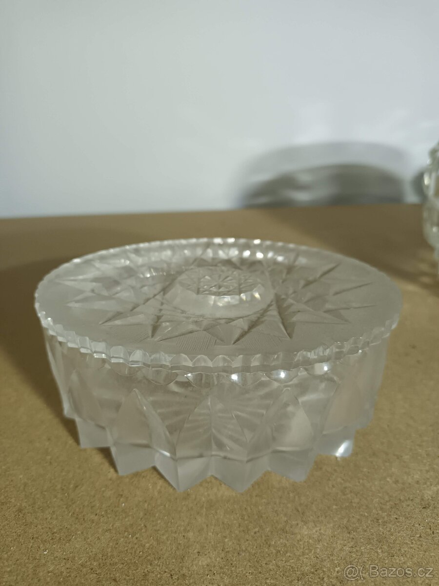 Sada parfémových flakonů, zelené sklo - 12