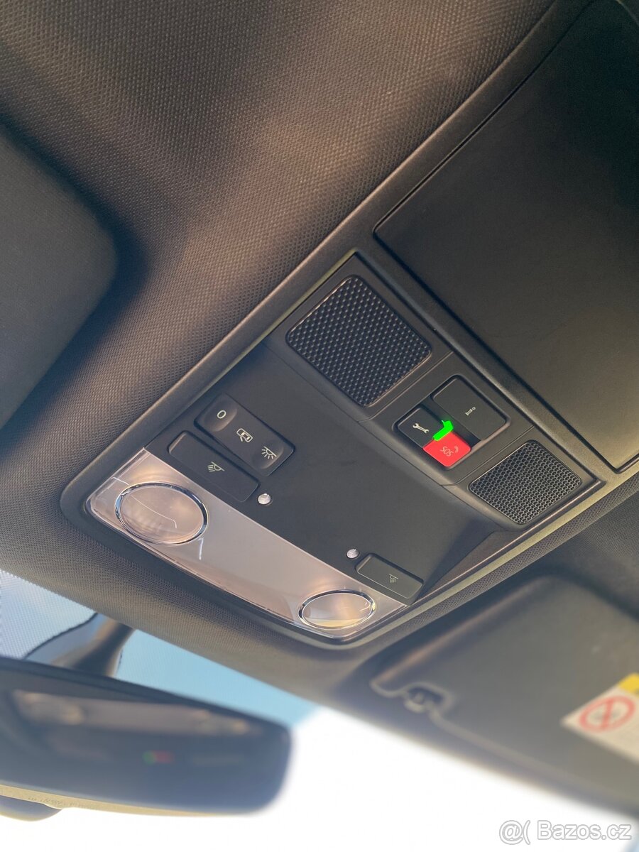 Škoda Octavia RS 180kW full výbava - 12