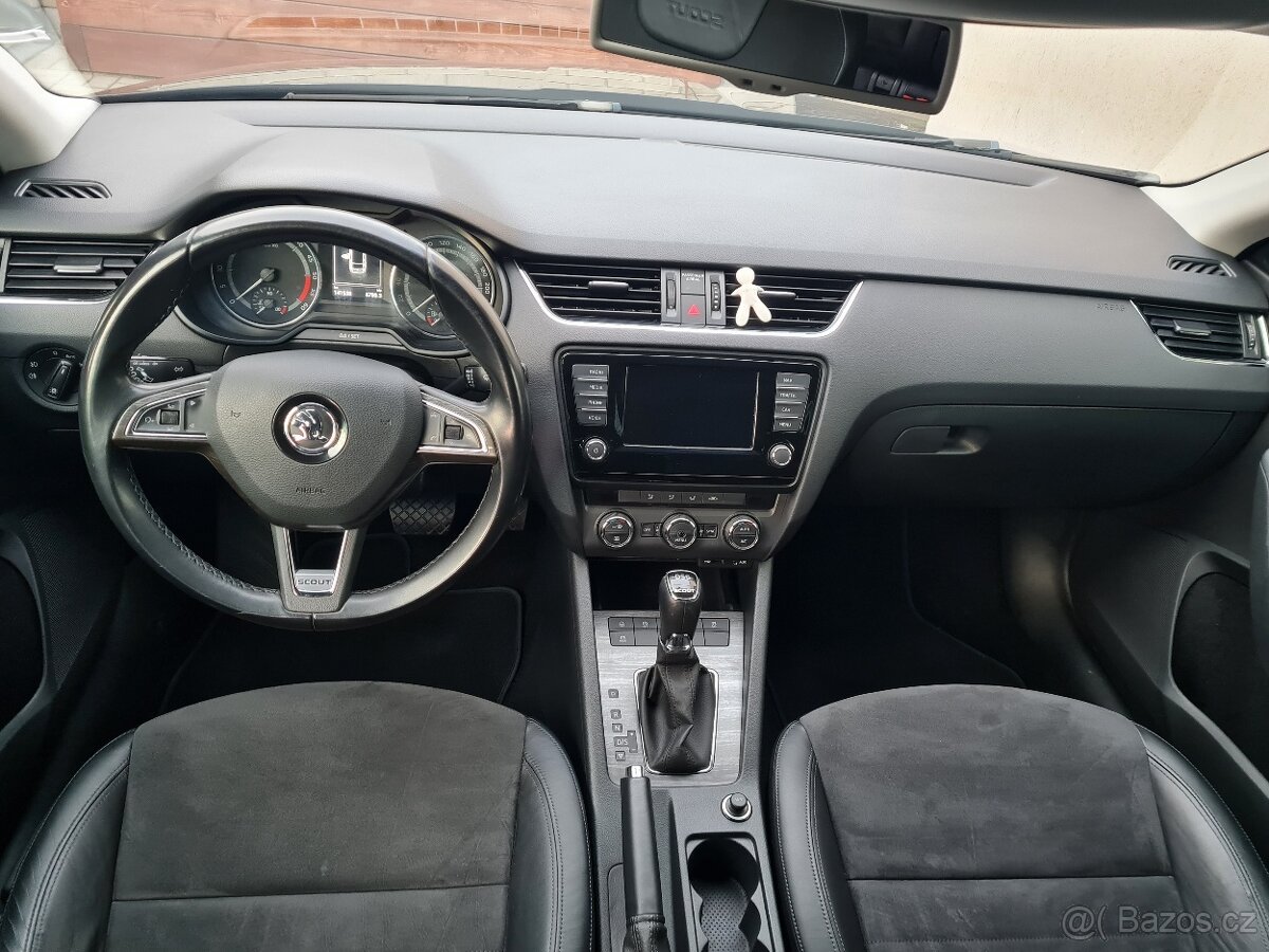 Škoda Octavia 2.0TDi 135kw DSG SCOUT TOP - 12