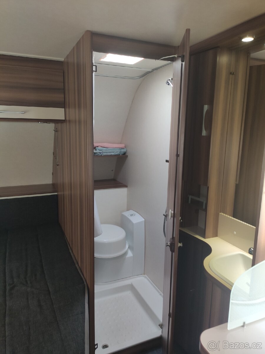 Karavan, obytný přívěs - 12