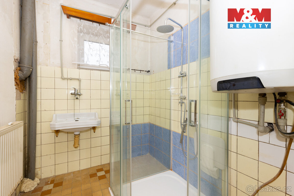 Prodej rodinného domu, 5+1, 969 m², Ledec u Choltic - 12