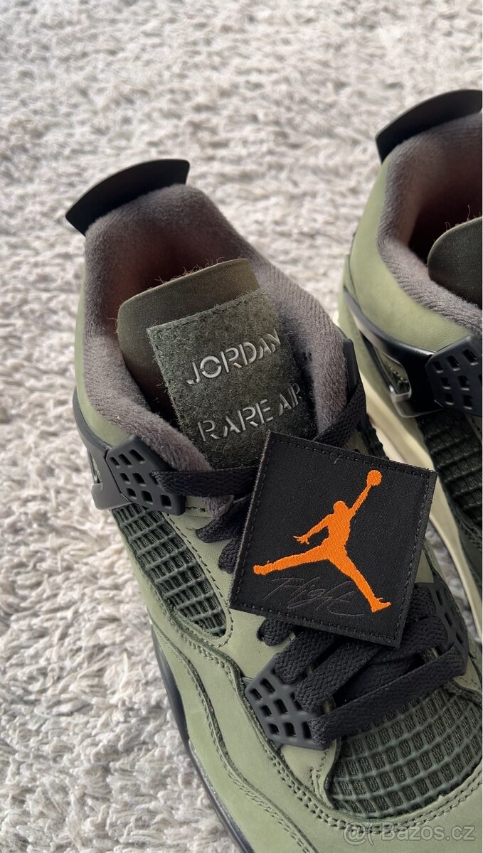 Air Jordan 4 OG Undefeated (2025) - 12