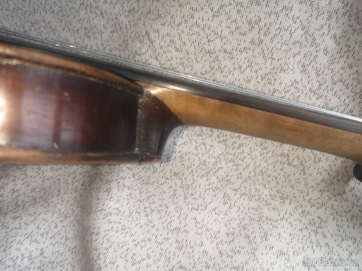 nabízím stoleté černé housle po renovaci - ČTĚTE - 12