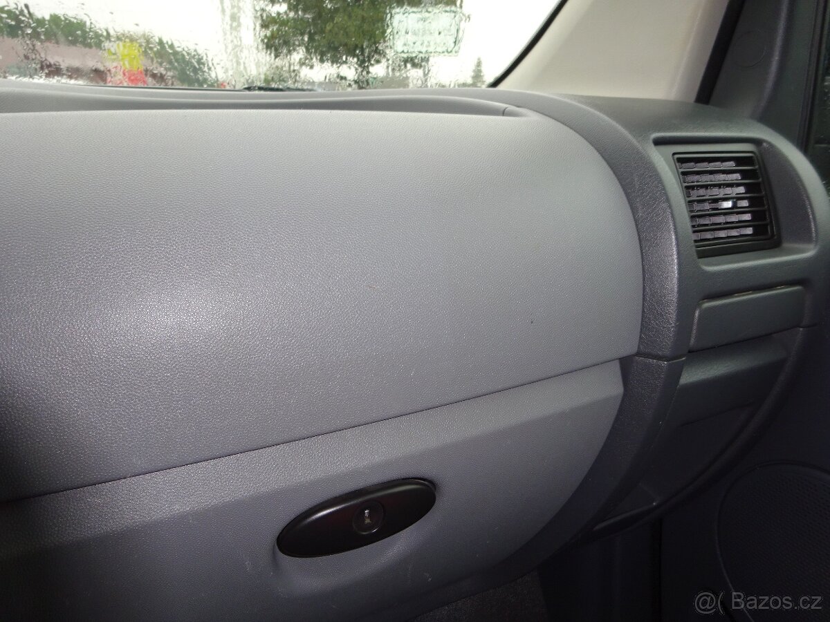 Peugeot Expert 2,0 HDI - 12