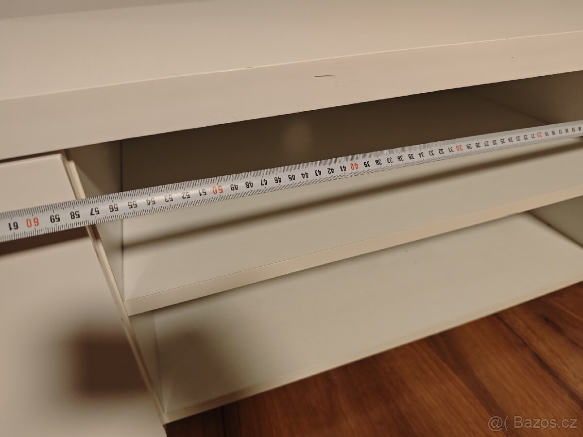 Komoda pod televizi - 12