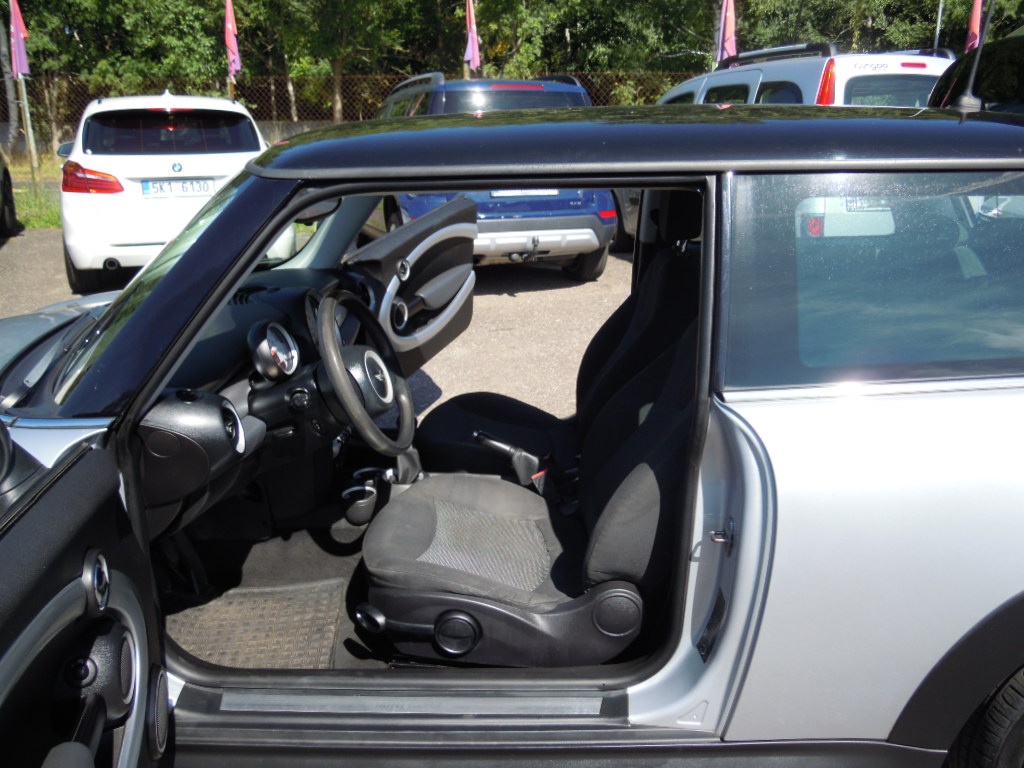 Mini Cooper 1.6D 80kw(109hp) r.v.12/2009 - 12