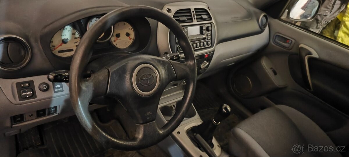 Toyota rav4 2.0d 4#4 - 12