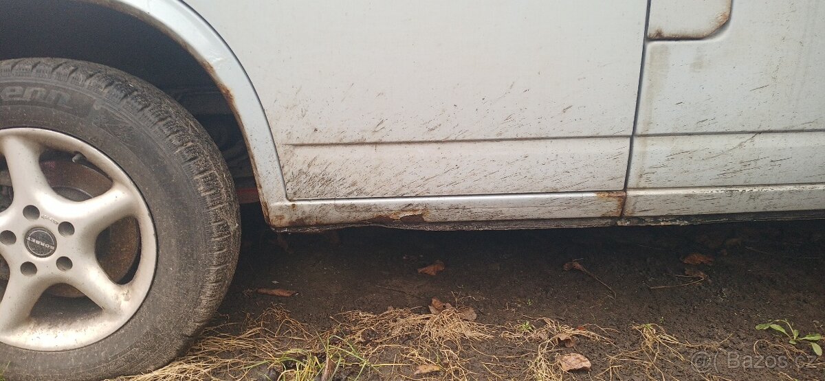 Prodám Volkswagen Caravelle - SPĚCHÁ - 12