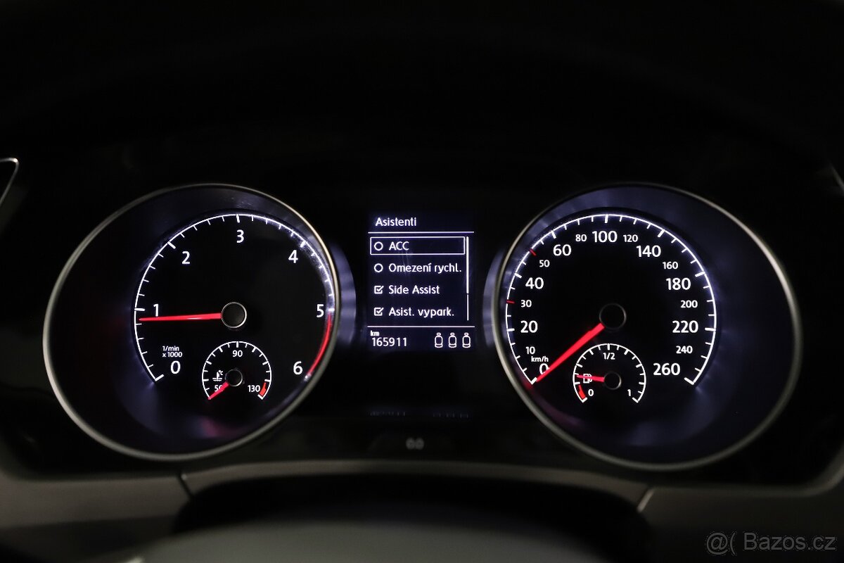 VW Touran Comfortline 2.0TDI 110kW DSG - záruka Autodraft - 12