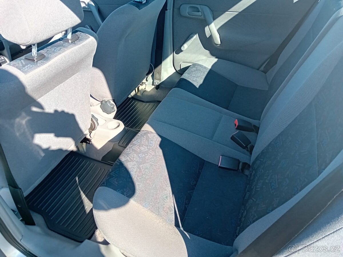 Škoda Felicia 1.3 LXI, Edice TRUMF - 12