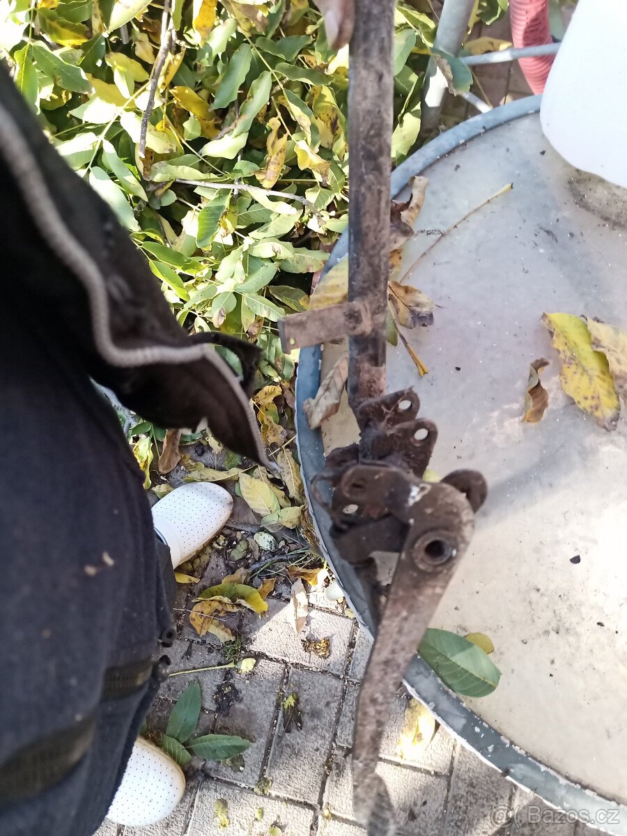 Jawa 50 pionýr , fichtl - 05,20,21,23 Mustang , Simson díly - 12