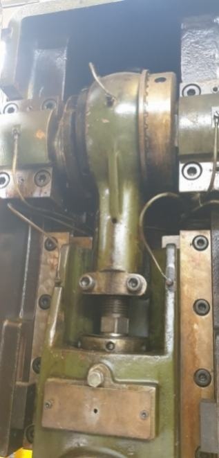 Použitý excentrický lis LENP 63, r. GO 2000 - 12