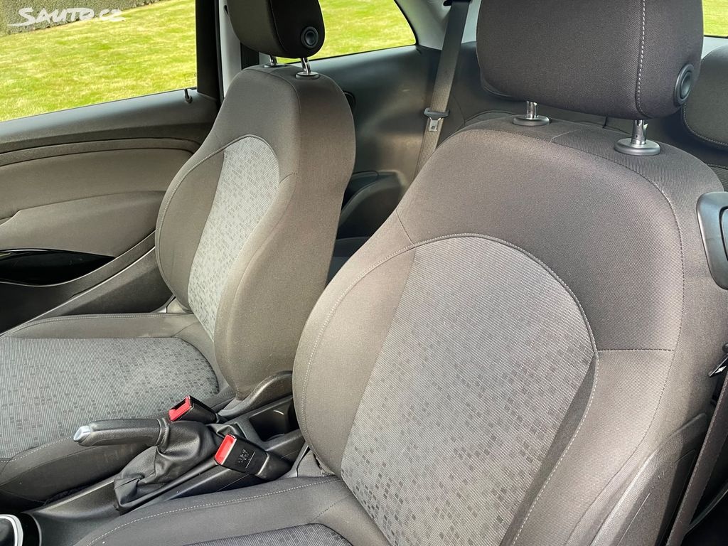 Opel Adam, 1.2 i 51KW - 12