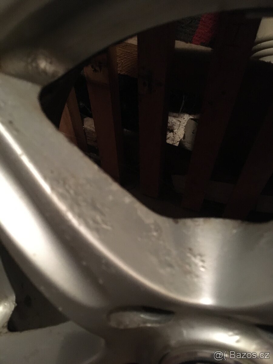 Alu disky r15 5x112 Škoda Octavia 2 - 12