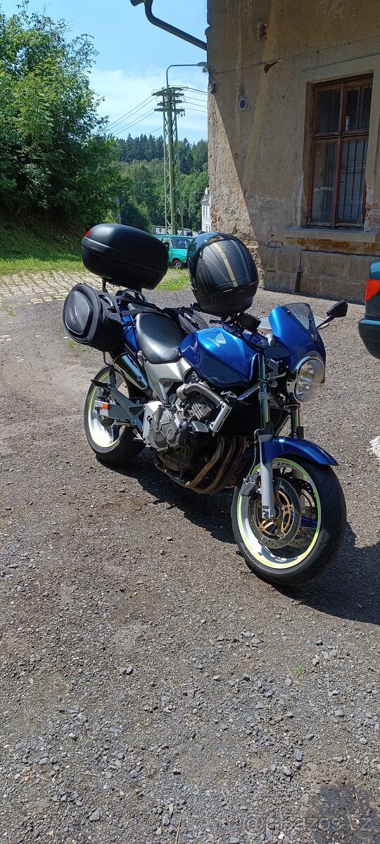 Honda Hornet 600 - 12