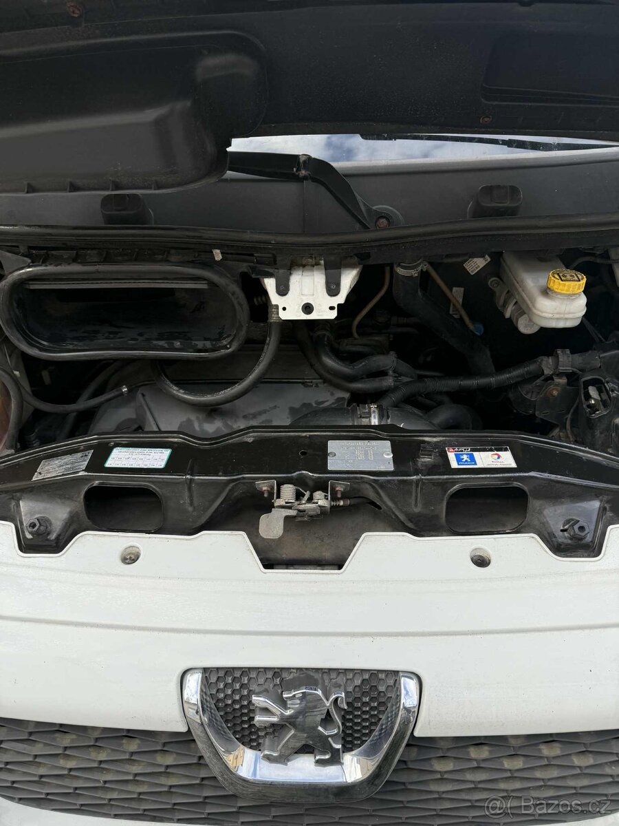 2011 Peugeot Boxer L2H1 2.2HDi - 12