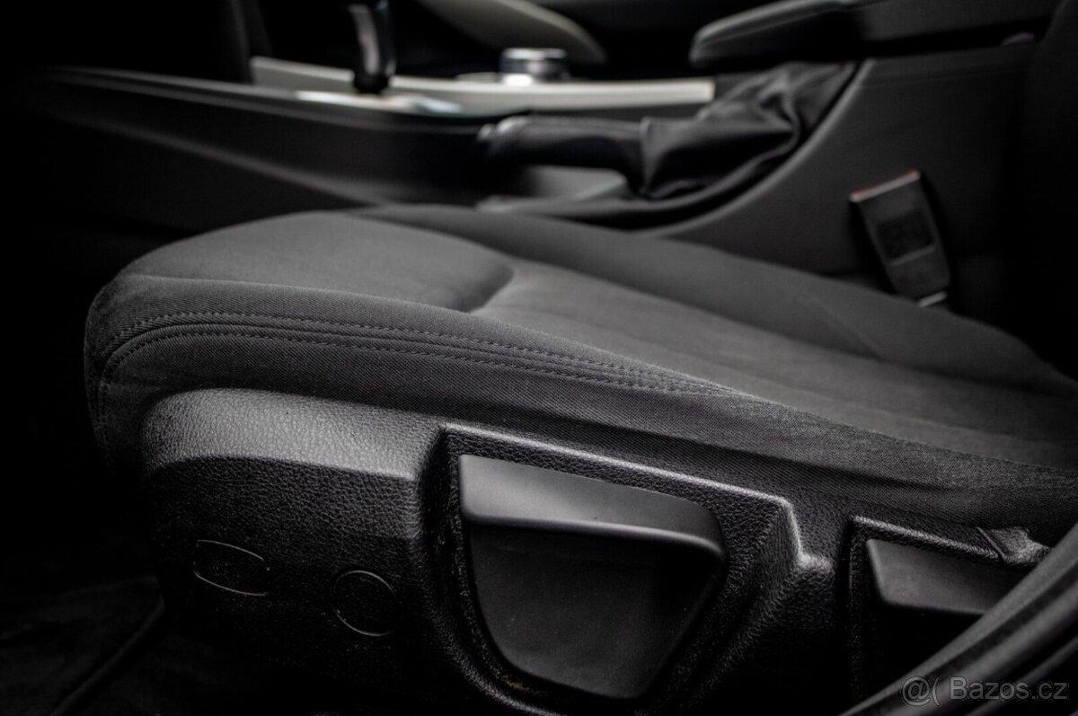 BMW Rad 3 GT 320d xDrive Advantage A/T, 140kW, A8, 5d. - 12