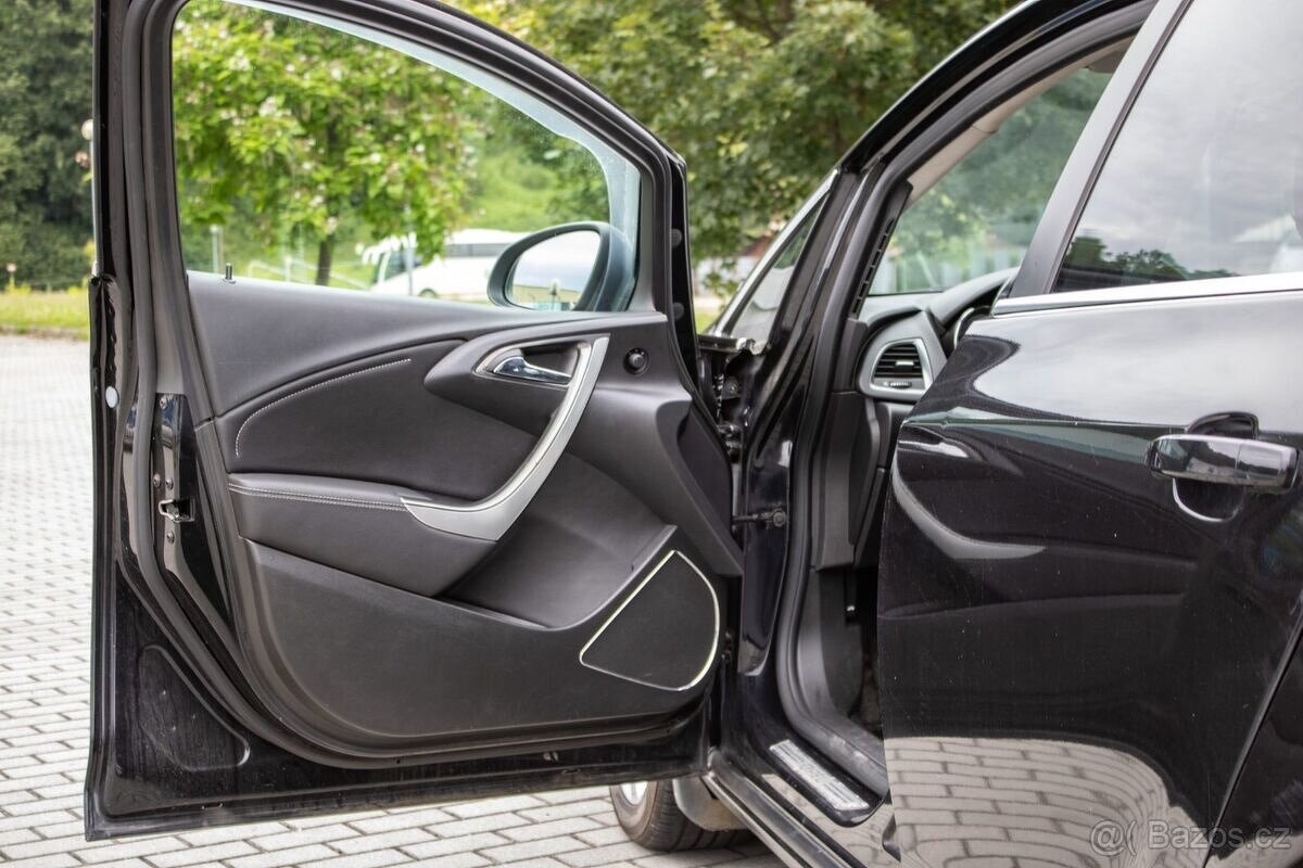 Opel Astra 1.4 Turbo LPG / 103kW / M6 / 2011 - 12
