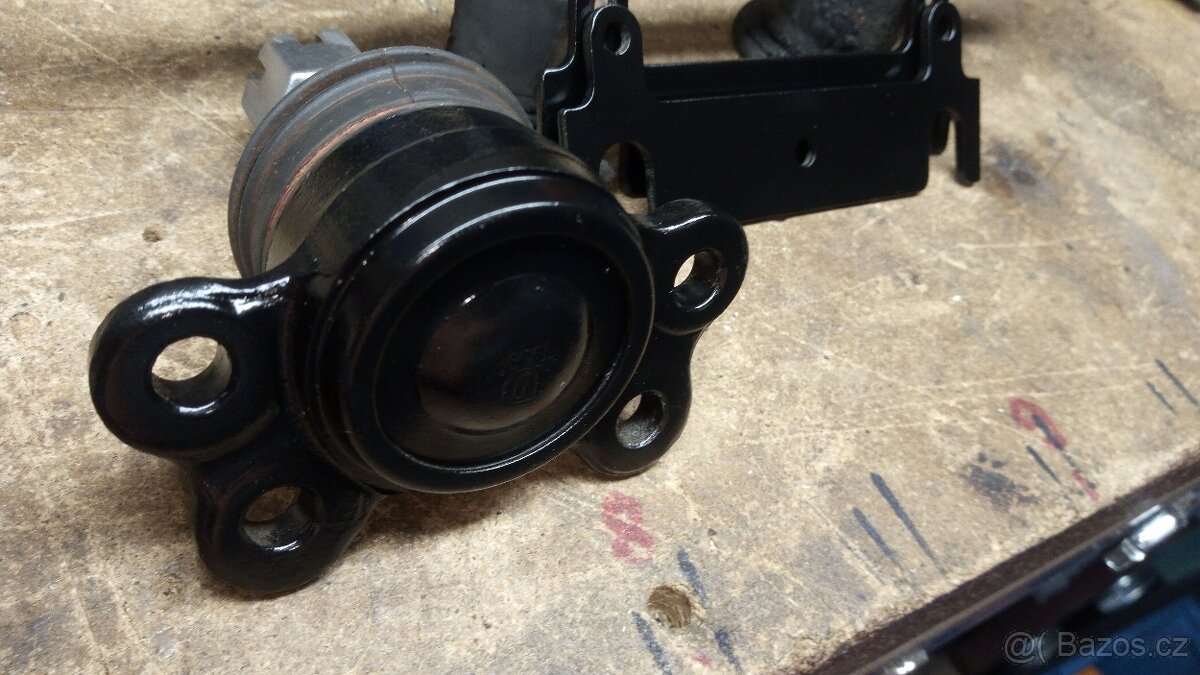 Ssangyong Korando KJ 2,3 TDCi 74kw sleva 10000kč - 12