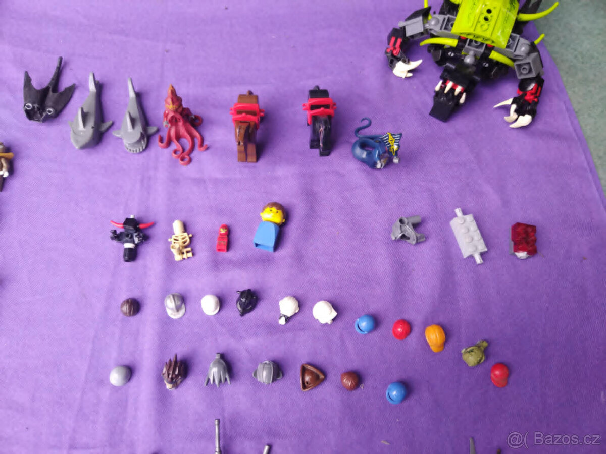 LEGO - FIGURKY a doplňky - jednotlivě - 12