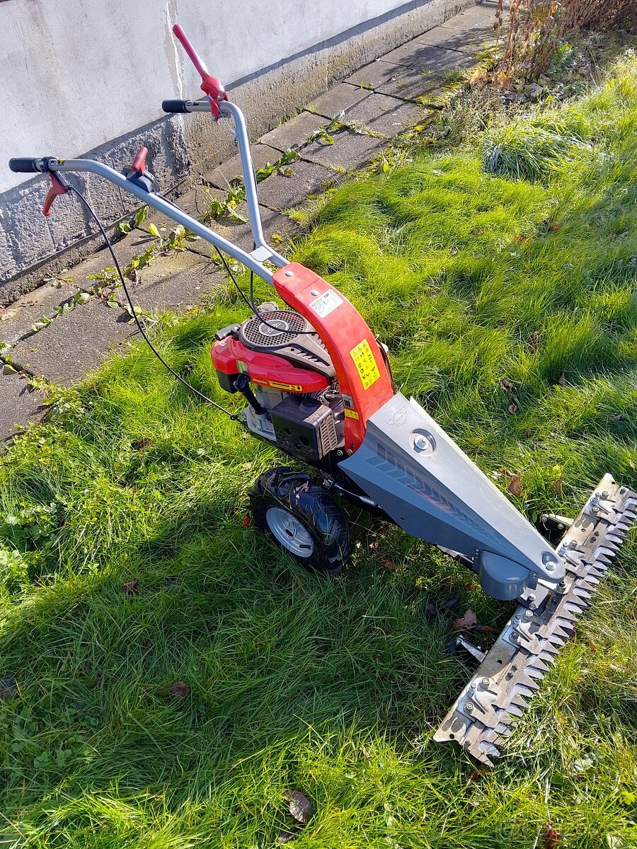 Lištová sekačka - 12