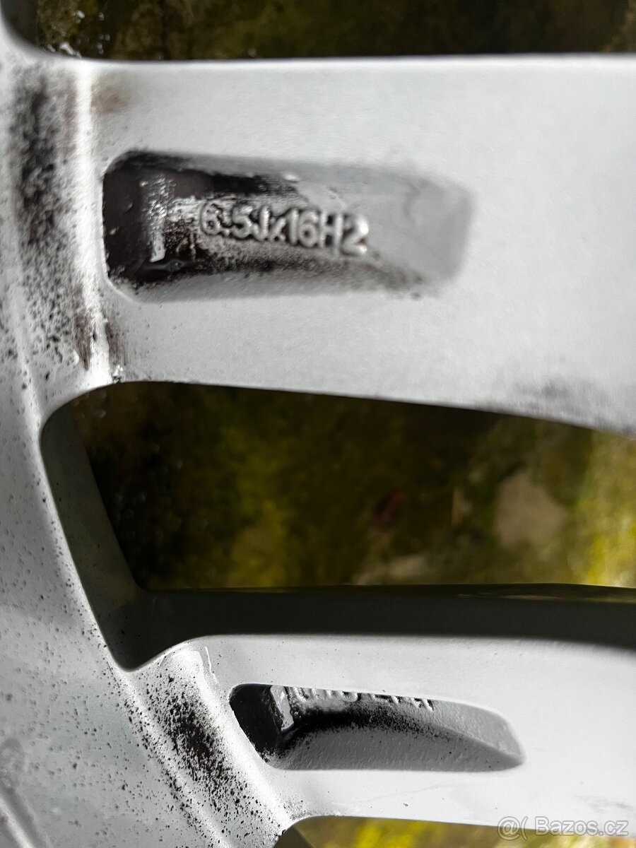 Prodám alu 16 VW - 12