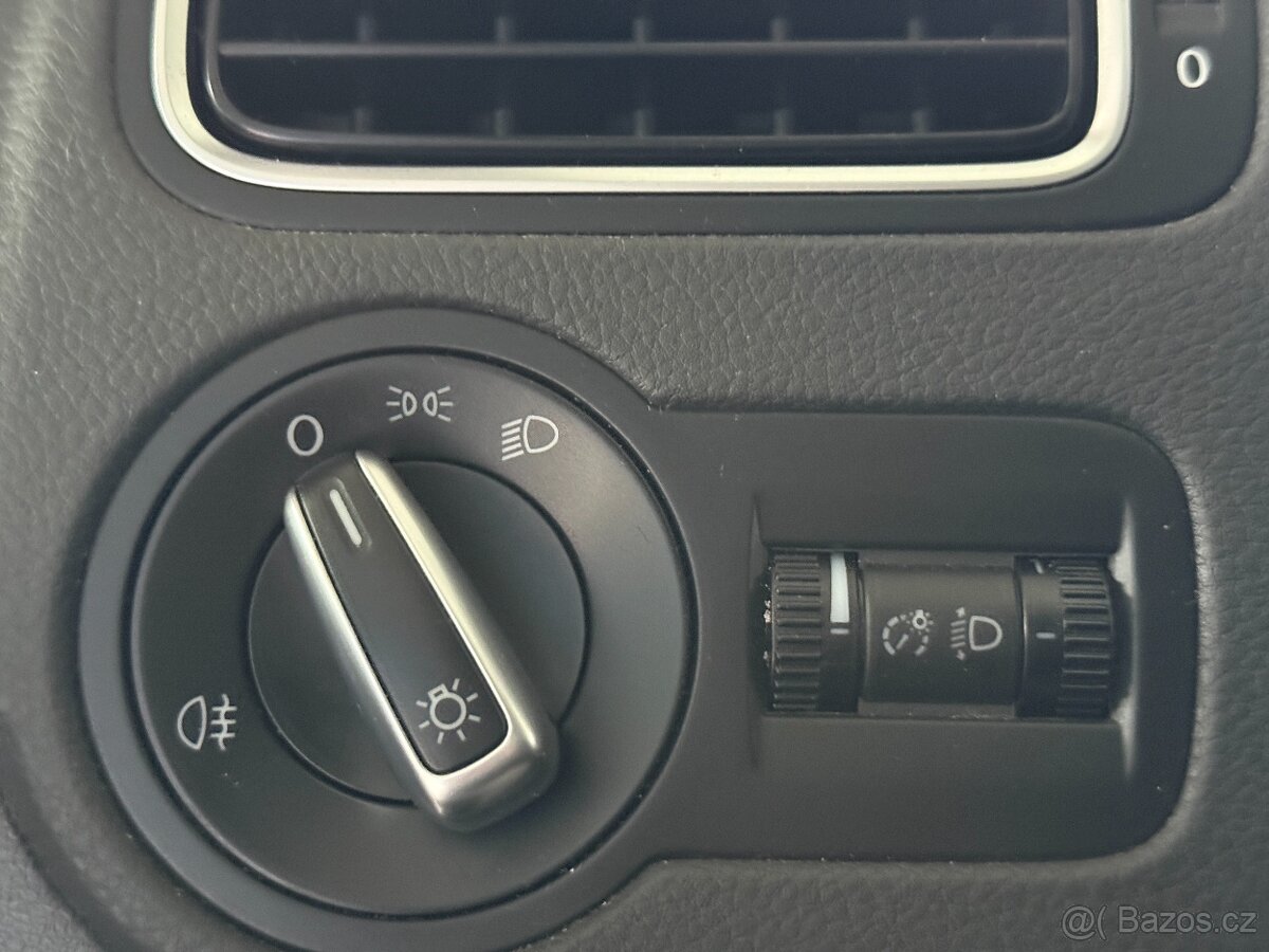 Volkswagen Polo 1,2 COMFORTLINE,SERVISKA - 12