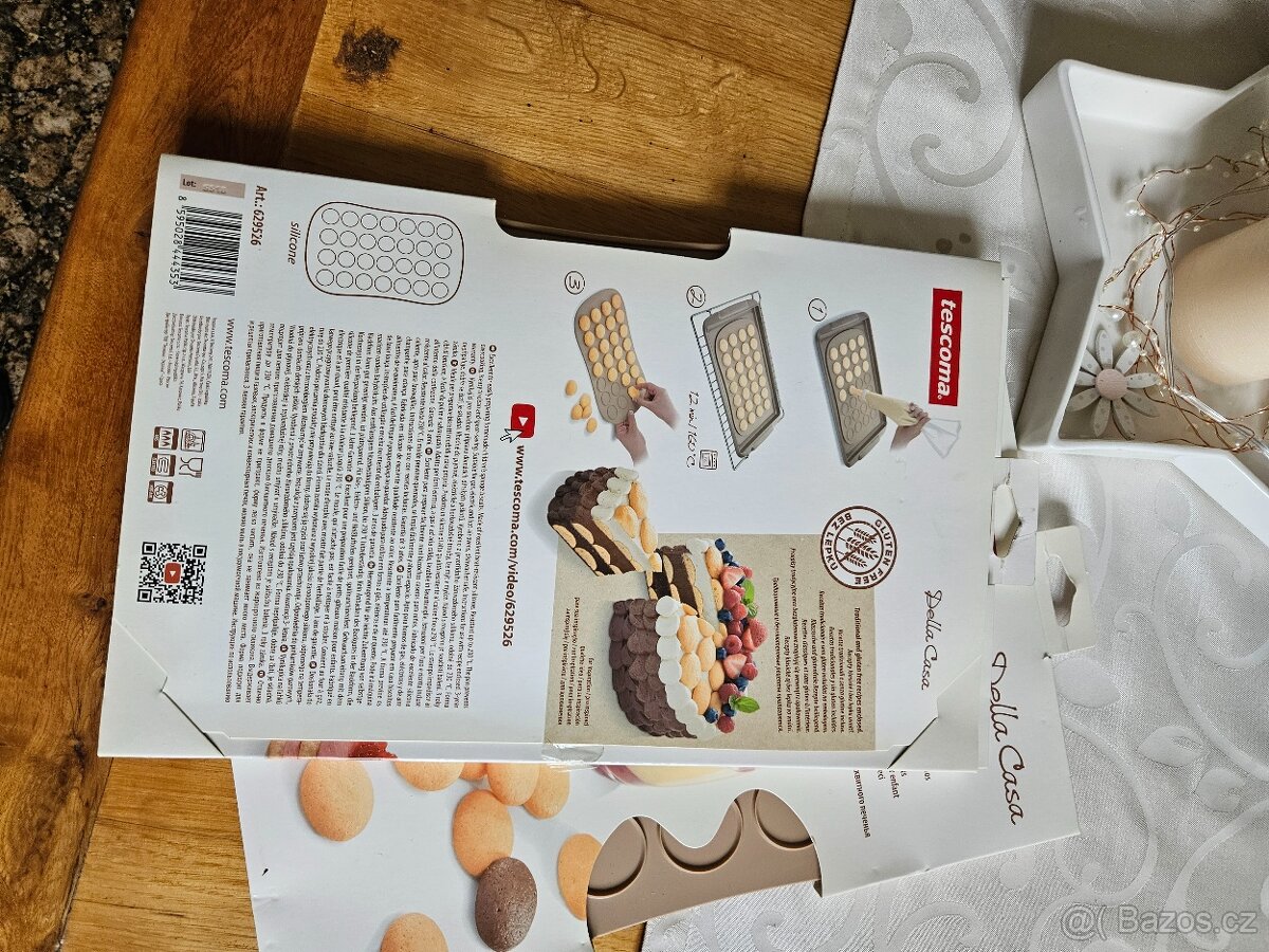 Silikonova forma na makronky tescoma - 12