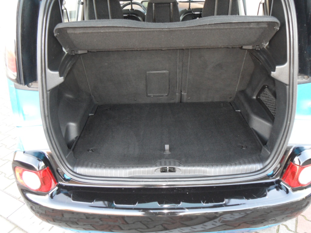 Citroen C3 Picasso 1.4 VTi,70kw,zak. v ČR,naj,96000km - 12