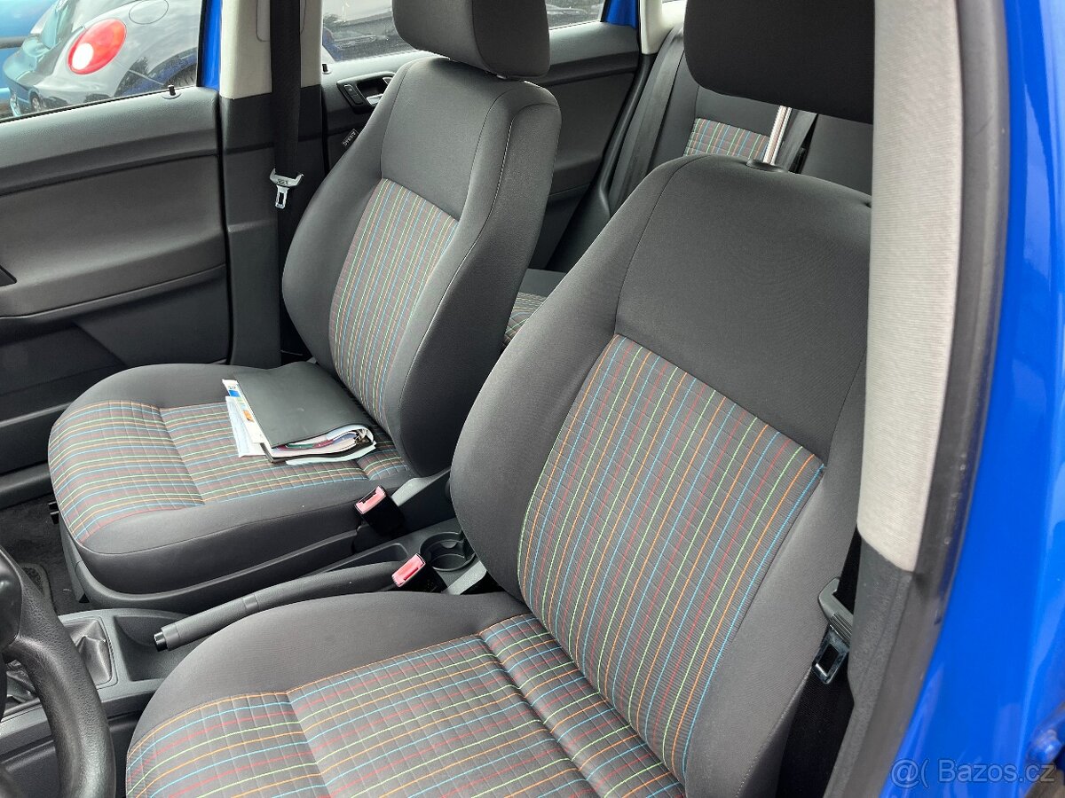 Volkswagen Polo 1.2i - 12