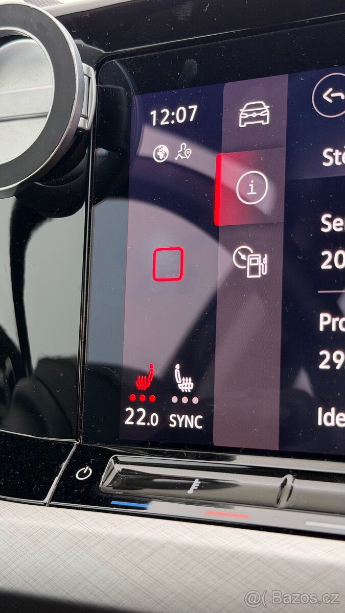 Volkswagen Golf 8 - 12