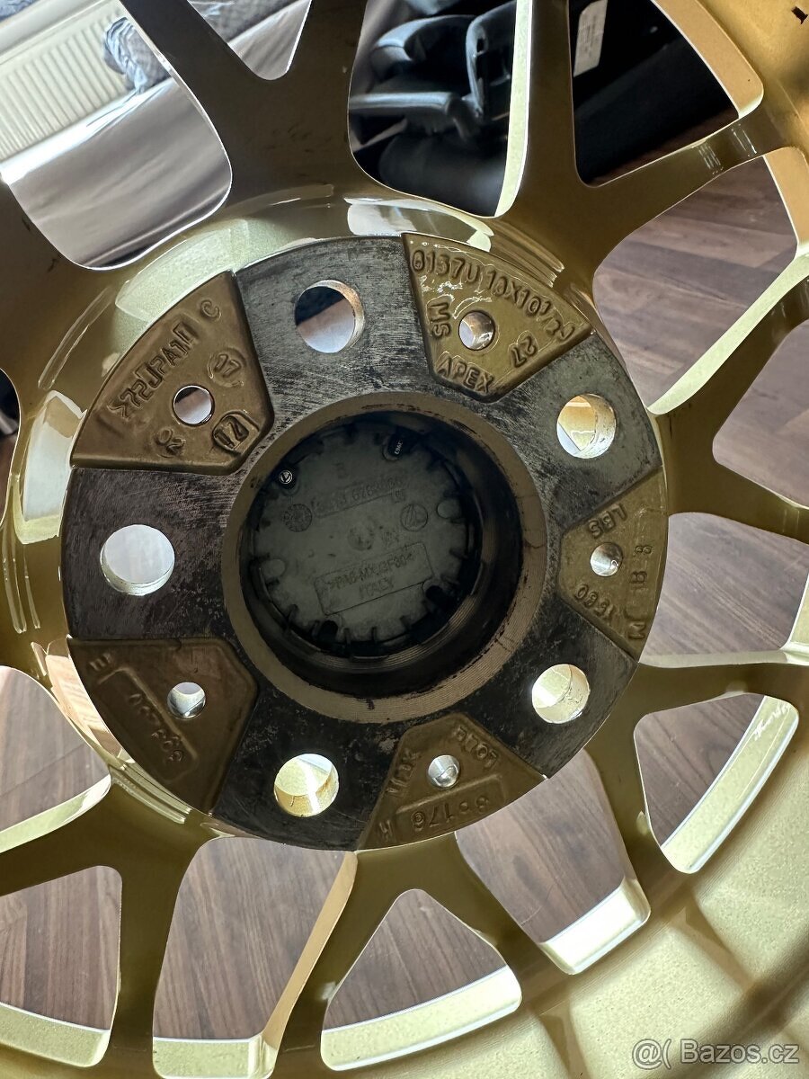 APEX ARC8 5x120 265/35 R18 - 12