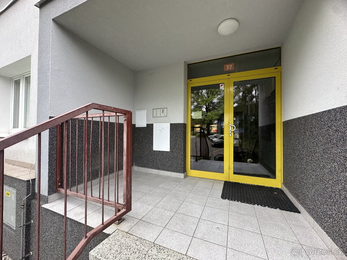 Pronájem bytu 2+kk 42 m², Jablonec nad Nisou, ev.č. 00093 - 12