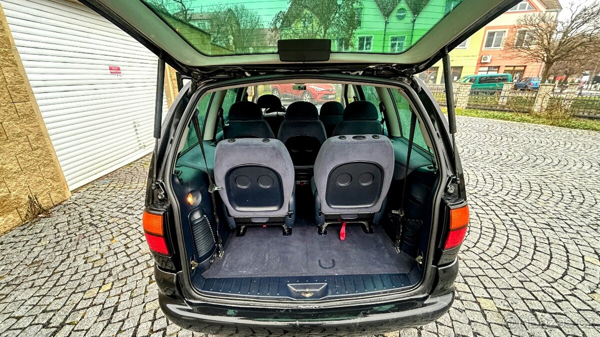 VW Sharan 1.9Tdi Automat 7míst - 12