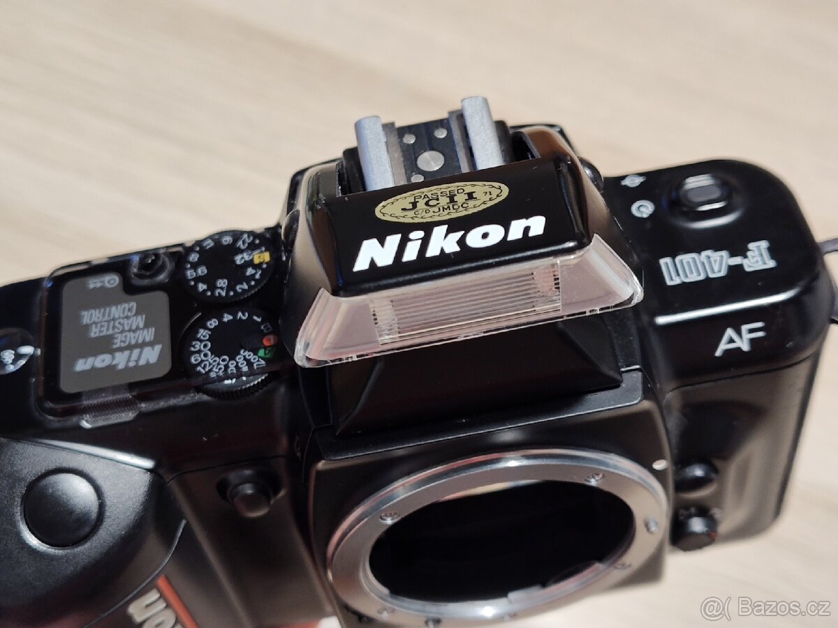 REZERVACE / Kinofilm zrcadlovka Nikon F401 + Tamron 28-200 - 12